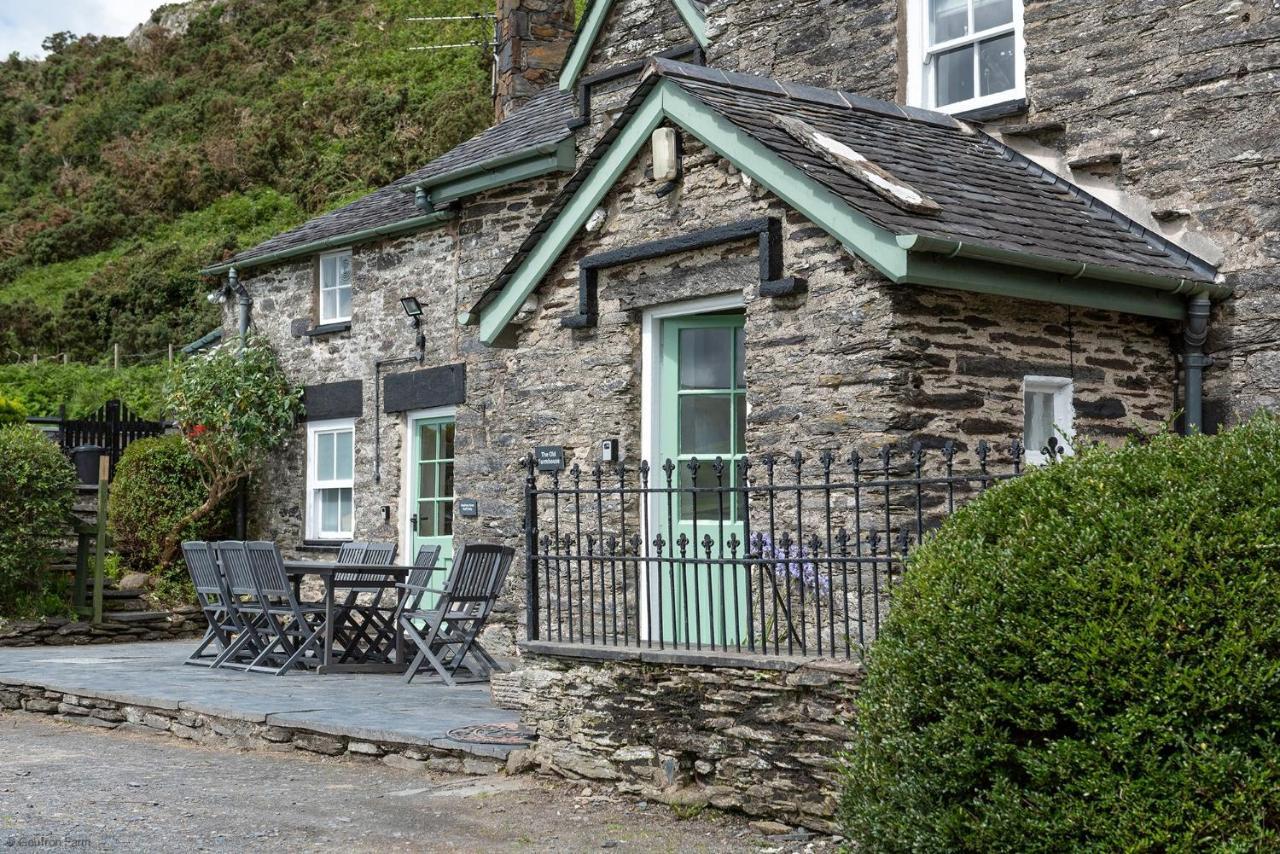 Farmhouse & Cottage At Geufron Farm - Dog Friendly Bryn-crug ภายนอก รูปภาพ