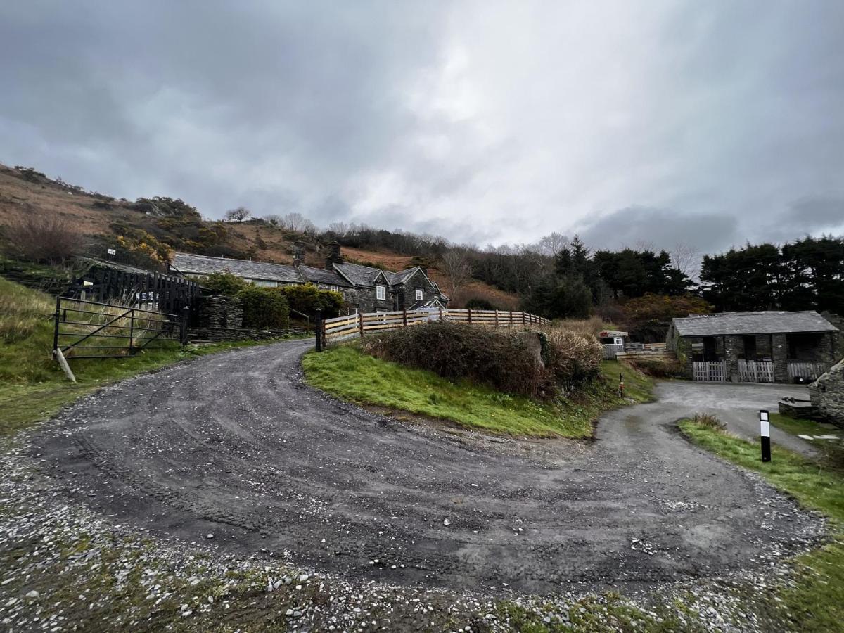 Farmhouse & Cottage At Geufron Farm - Dog Friendly Bryn-crug ภายนอก รูปภาพ
